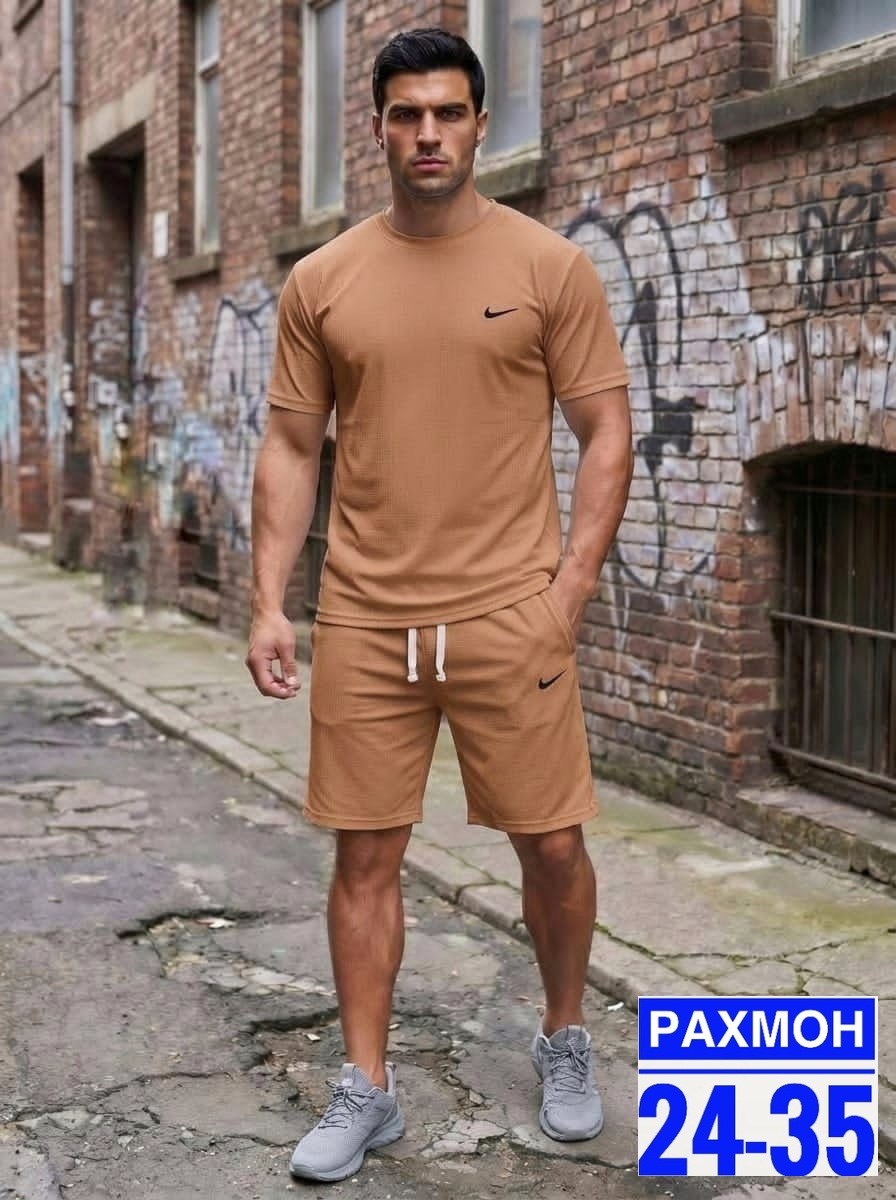 костюм спортивный мужской,костюм для мужчин,спортивные костюм,мужская мода,костюм с шортам