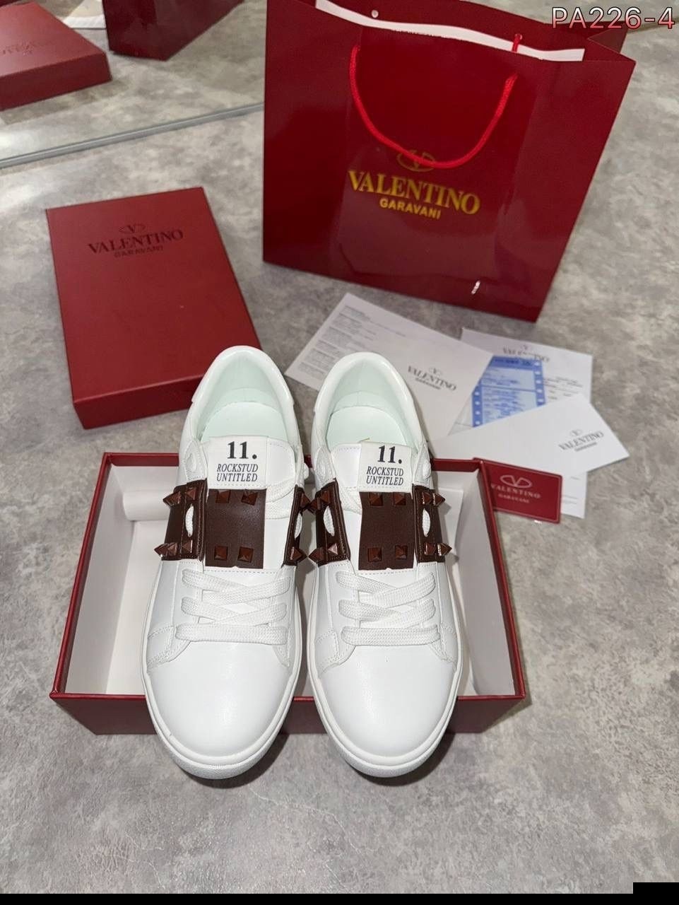 ,кроссовки valentino,valentino sneakers,валентино ,кеды valentino garavani