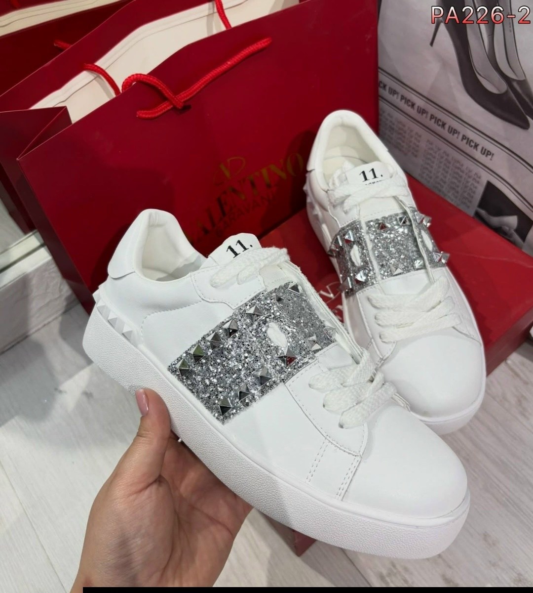 ,кроссовки valentino,valentino sneakers,валентино ,кеды valentino garavani