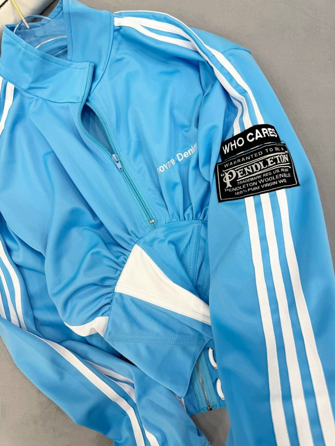 оранжевая куртка адидас,adidas original,adidas originals adidas,спортивная куртка,ветровка адидас оригинал sst