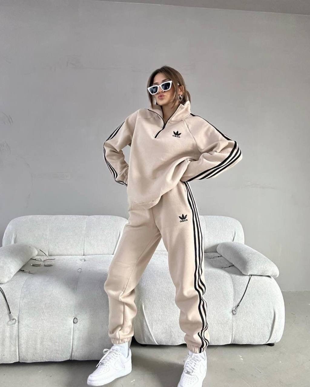 женский спортивный костюм adidas,костюм спортивный женский adidas арт. 11449186,женский спортивный костюм adidas арт. 11668399,костюм адидас женский арт. 9581313,спортивный костюм