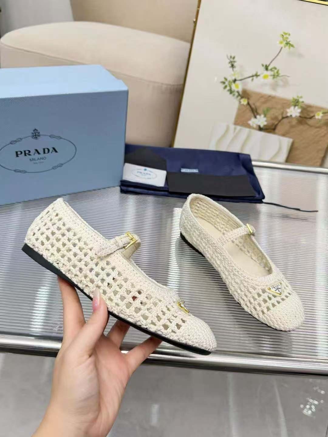 ,женская ,балетки alaia,балетки женские,балетки