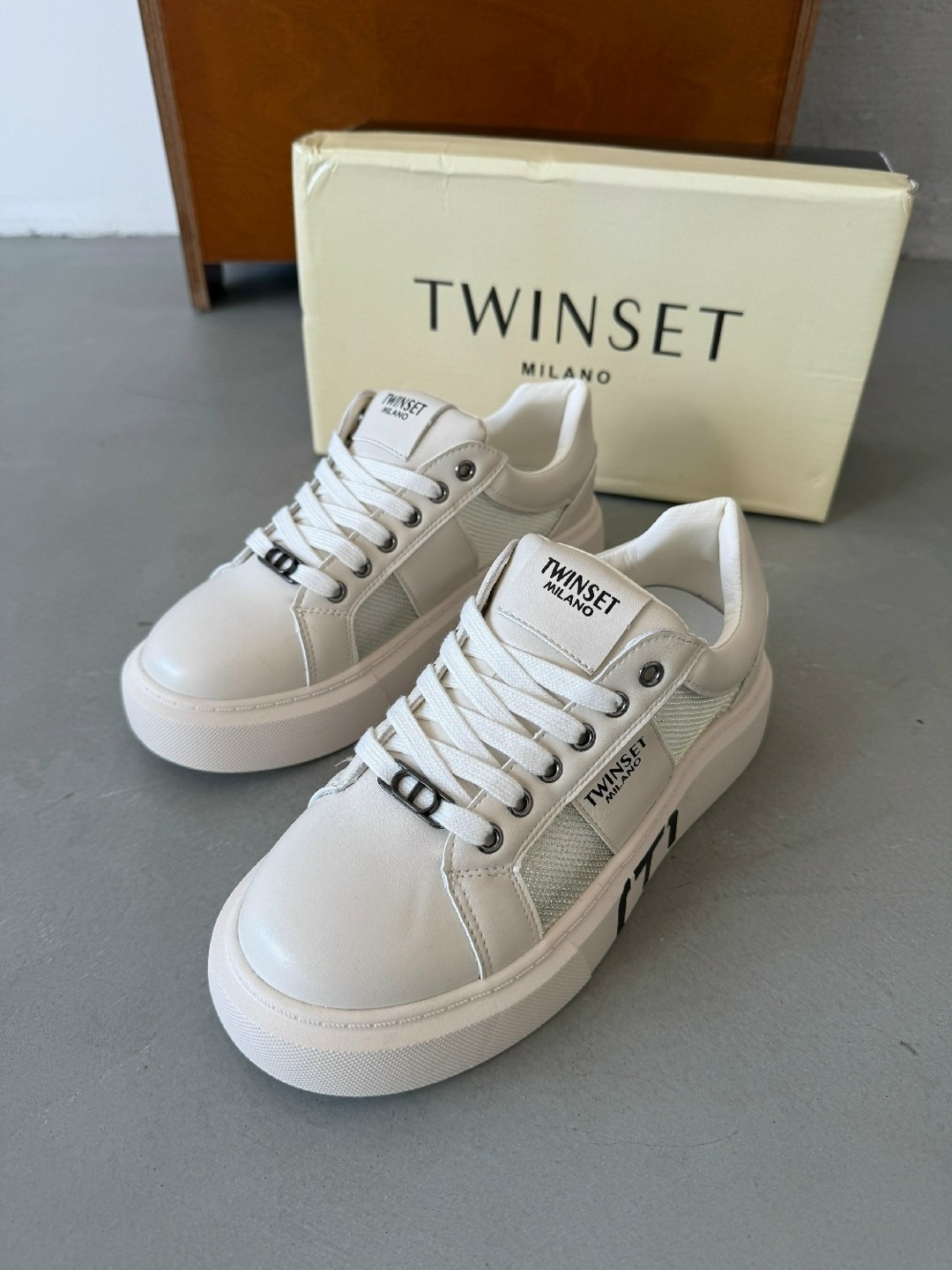 ,женские кроссовки, женская,кеды twinset,стильные кроссовки