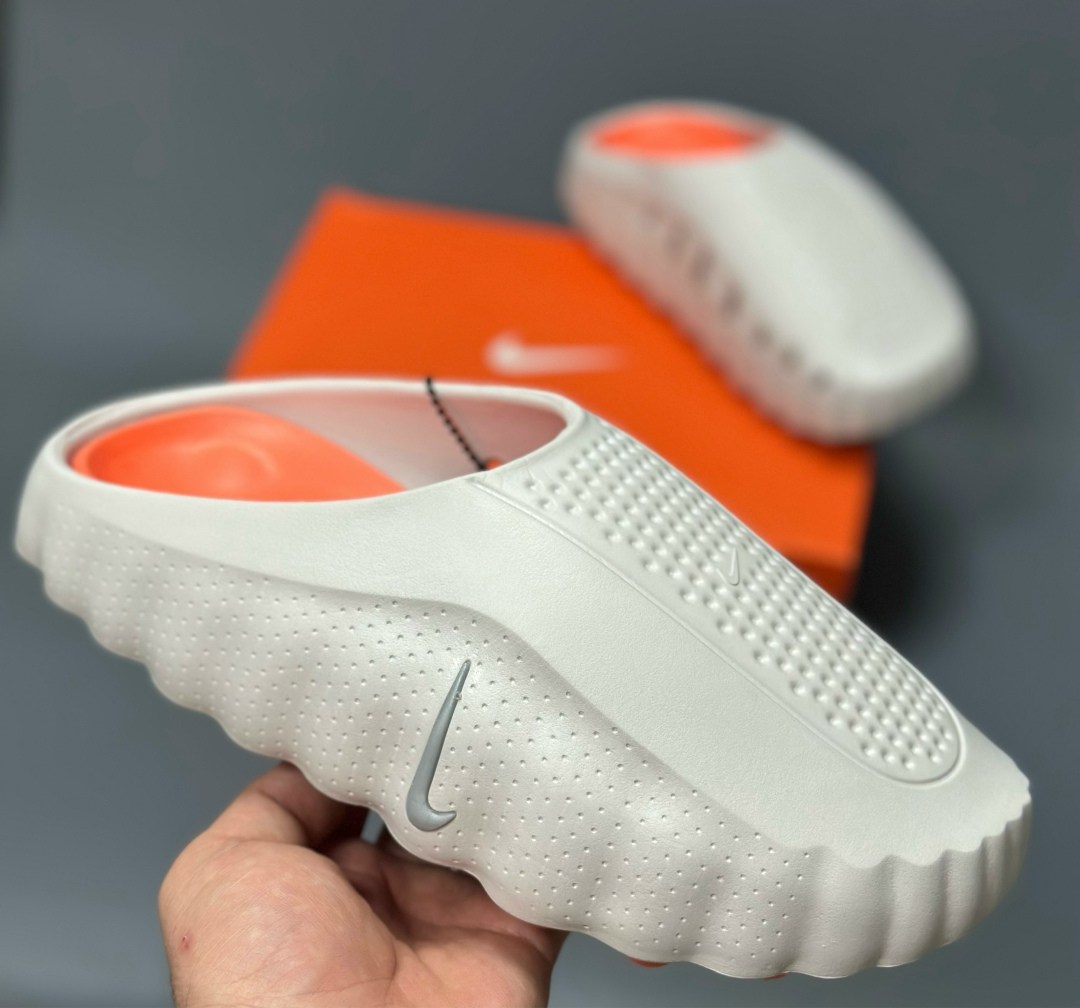 кроссовки nike,спортивная ,оригинальные кроссовки,кроссовки, будущего