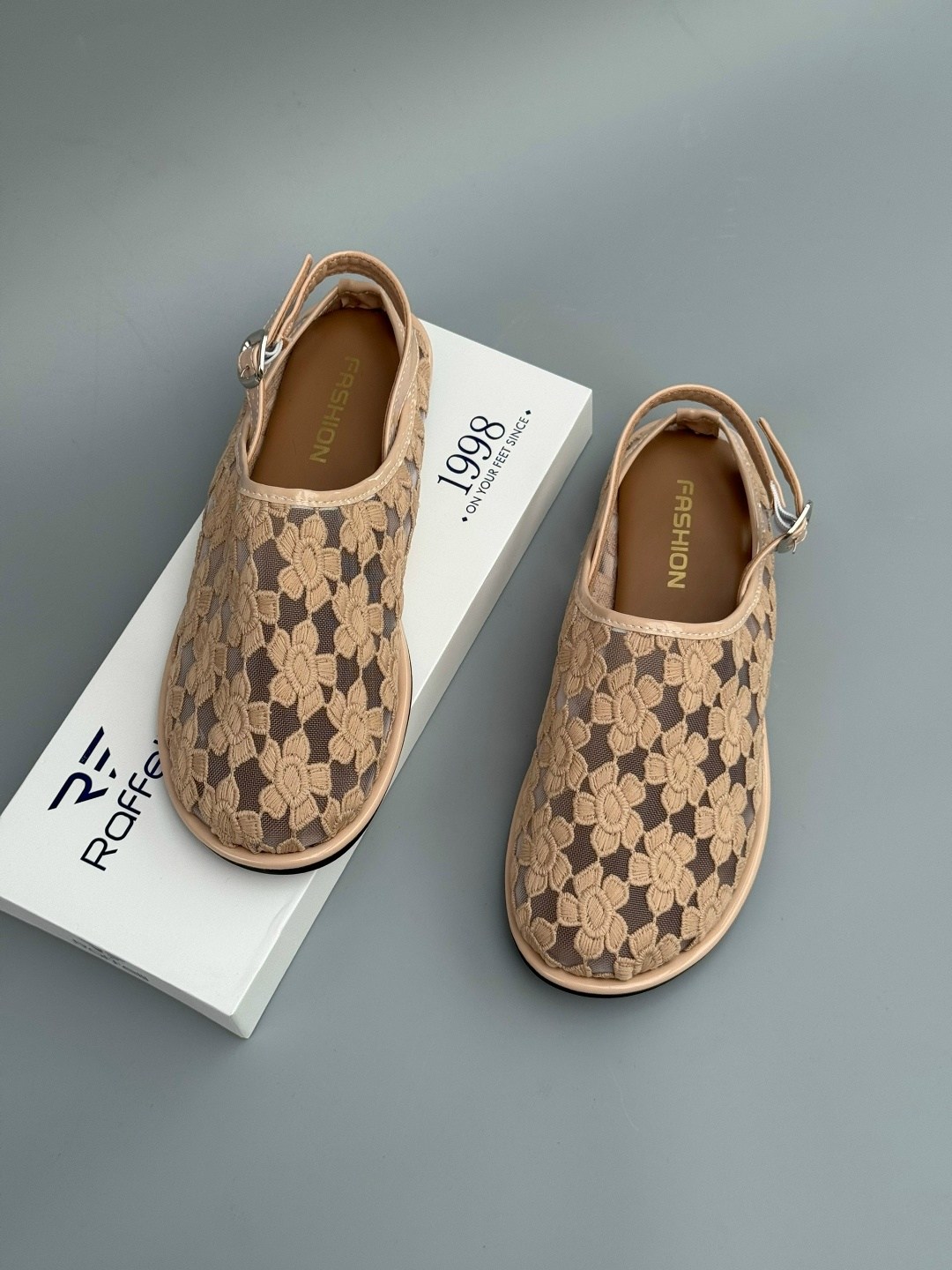 ,мюли louis vuitton,шлепанцы женские louis vuitton,сабо louis vuitton,тапочки гуччи коричневые