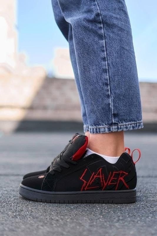 кроссовки slayer,кроссовки slayer court graffik dc shoes,dc x slayer ct graffik shoes black black red,кроссовки dc shoes court graffik,кроссовки