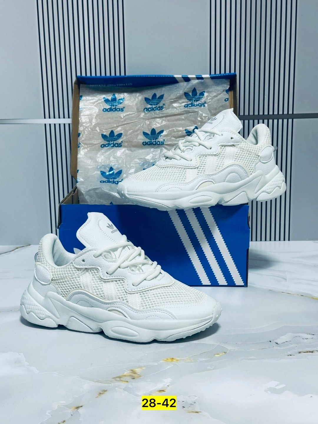кроссовки adidas,кроссовки adidas ozweego,женские кроссовки adidas ozweego,кроссовки ozweego originals adidas,кроссовки мужские adidas ozweego