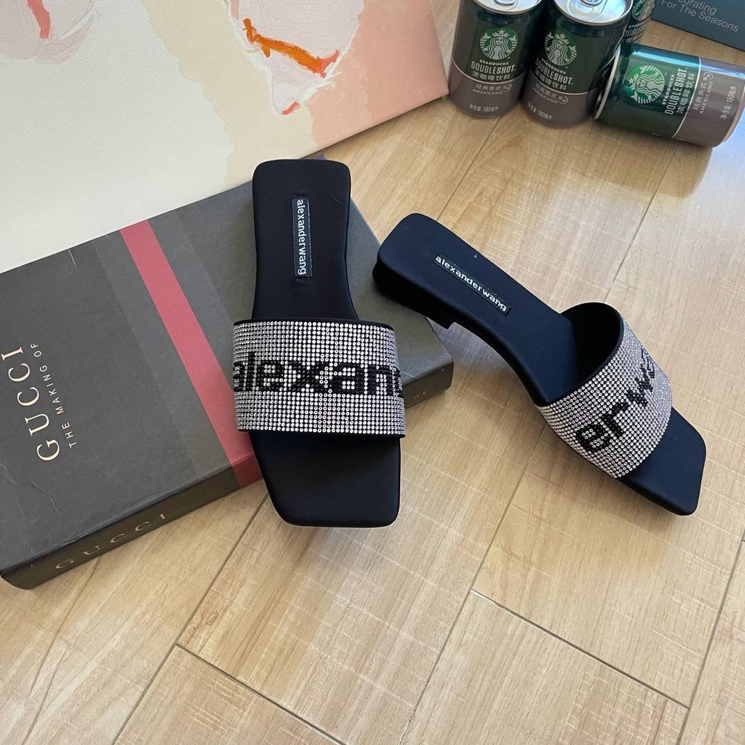 ,тапочки alexander wang,женские шлепанцы,тапки кристиан диор,тапки диор