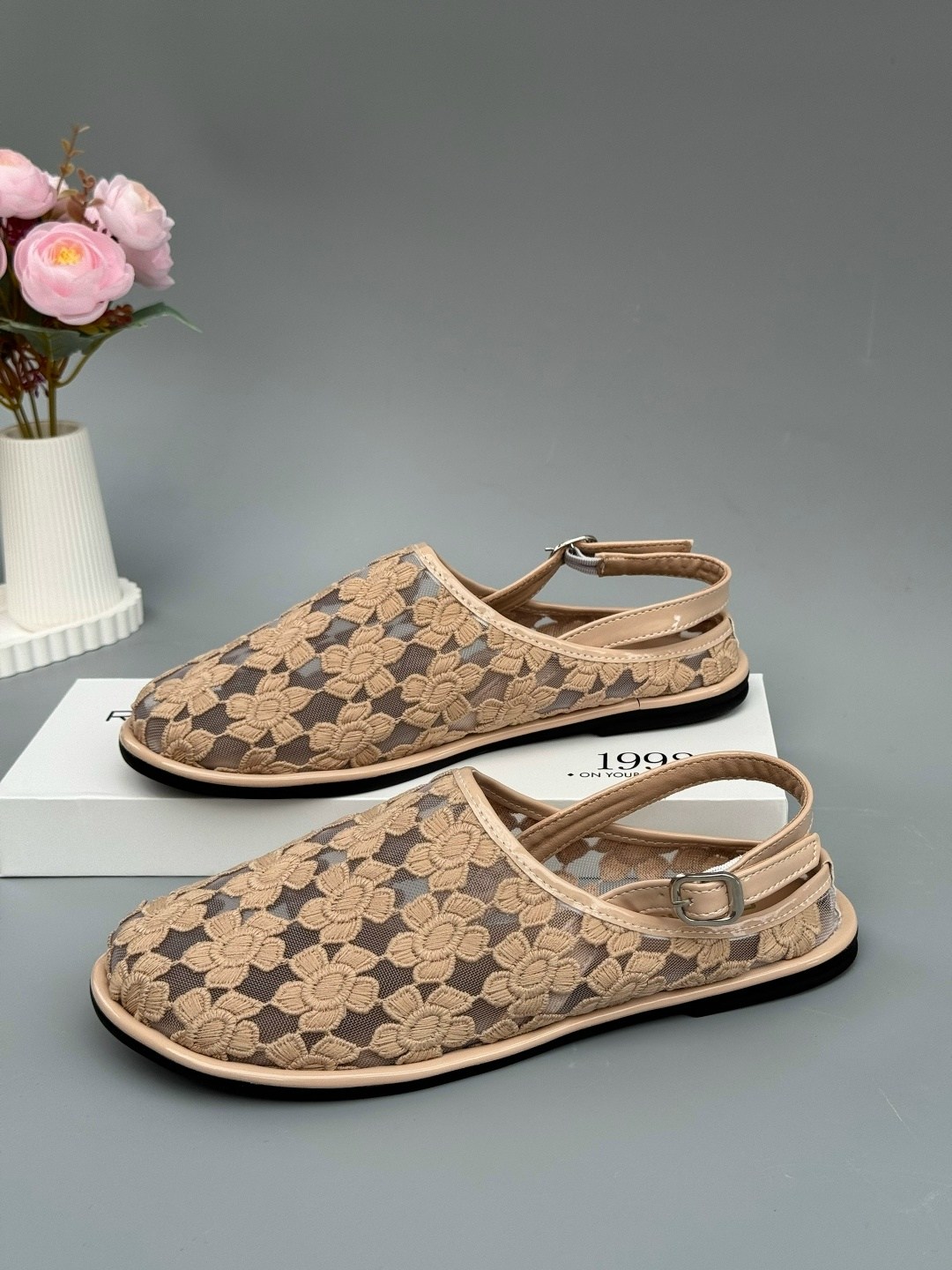 ,мюли louis vuitton,шлепанцы женские louis vuitton,сабо louis vuitton,тапочки гуччи коричневые