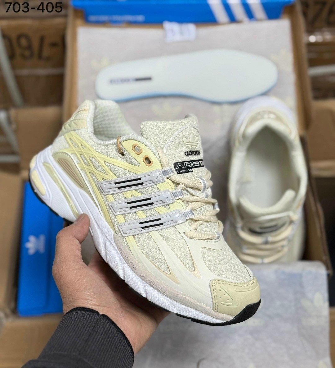 кроссовки adidas,кроссовки adidas original,кроссовки adidas response cl,женские кроссовки adidas,кроссовки adidas originals response cl
