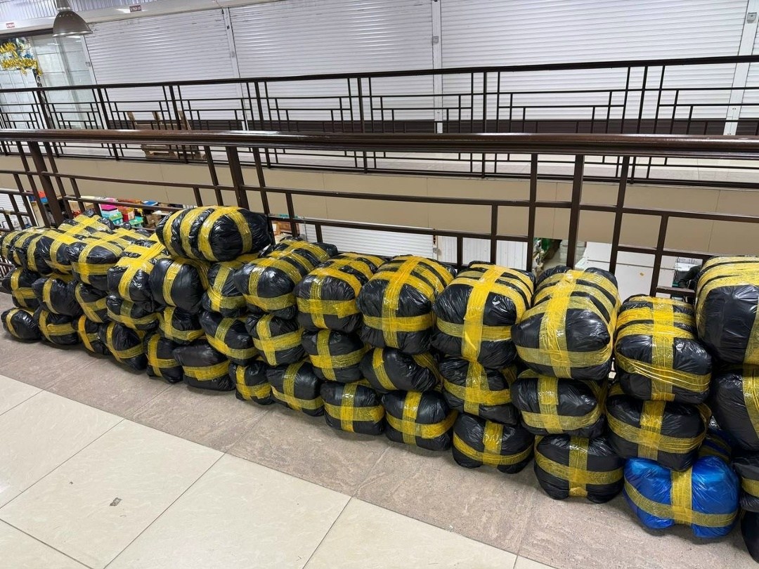 большие пакеты,в пакете,упаковка товара,мешок одежды