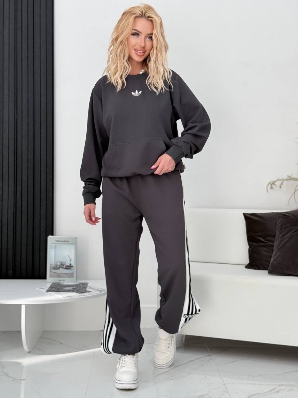 спортивный костюм женский adidas,спортивный костюм женский,спортивный костюм,спортивный костюм adidas,адидас костюм женский