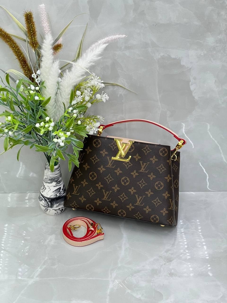 louis vuitton сумка,louis vuitton сумка на плечо,луи виттон сумка через плечо женская,сумка луи виттон на плечо,сумочка