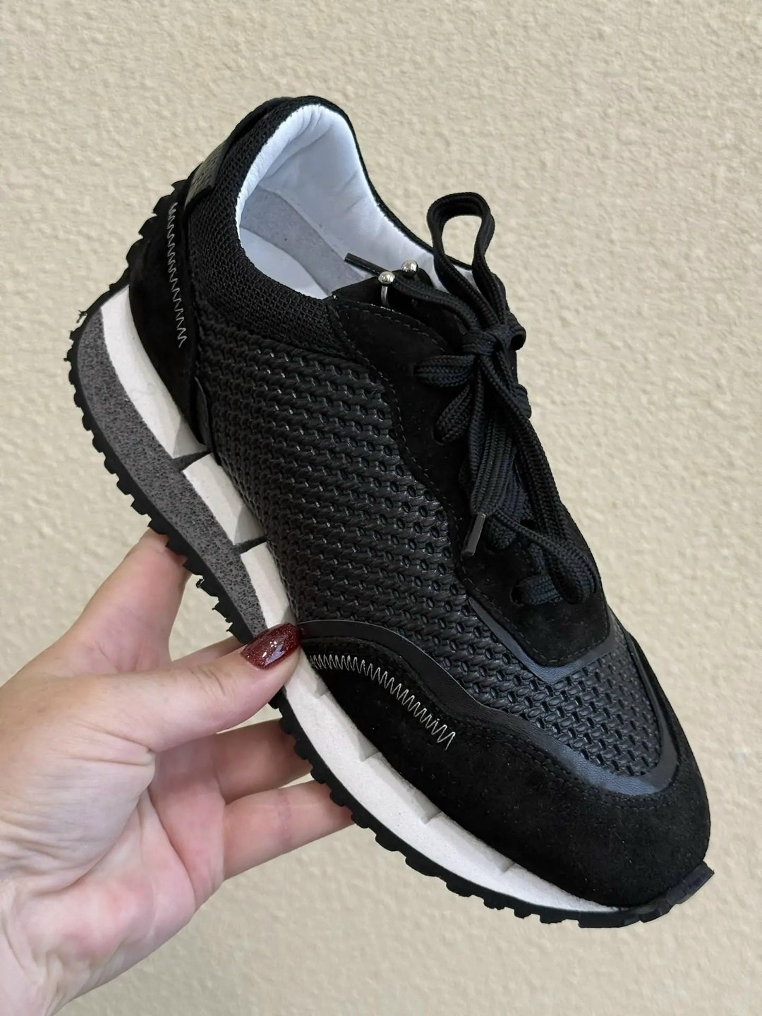кроссовки brunello cucinelli,maison margiela retro runner,кроссовки женскиe,,замшевые кроссовки brunello cucinelli