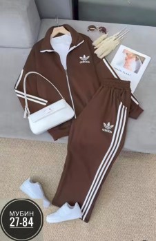 Костюм