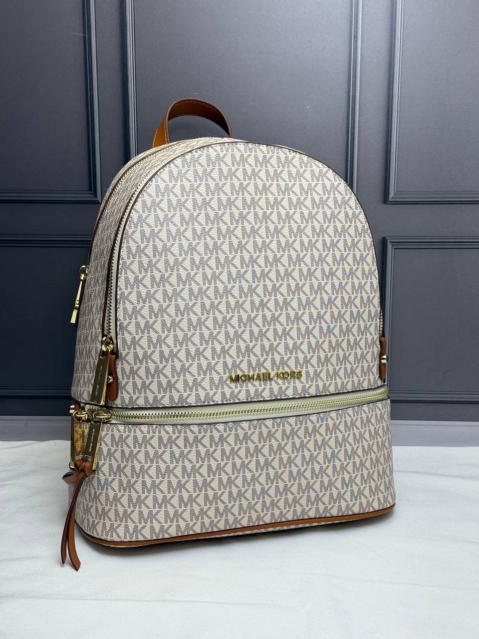 рюкзак michael kors,рюкзак женский michael kors,женский рюкзак michael kors коричневый с логотипами,рюкзаки женские michael kors рюкзак michael kors,michael kors рюкзак michael kors