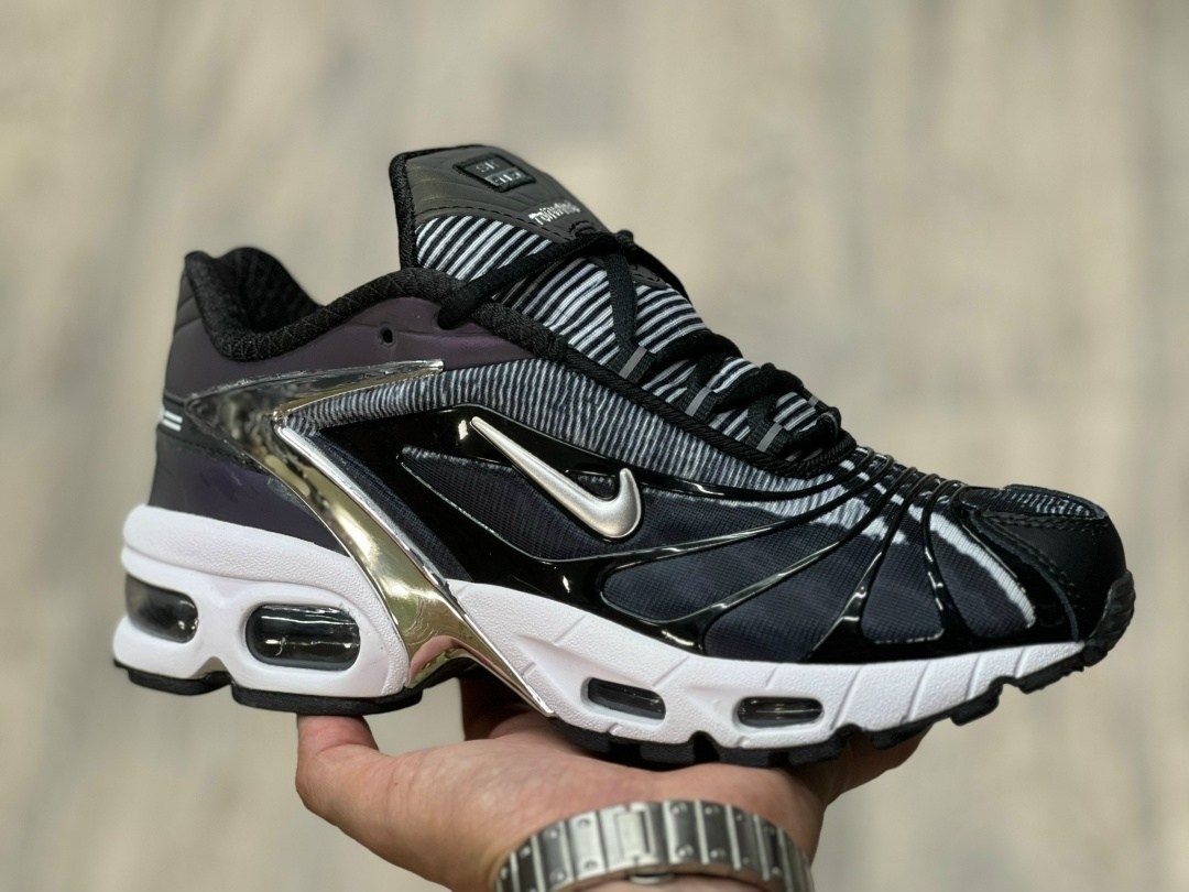 nike air max tailwind 5 skepta,кроссовки nike air max tn plus,кроссовки nike x skepta air max tailwind v bloody chrome,кроссовки nike air max tailwind skepta мужские,кроссовки nike air max tailwind sk