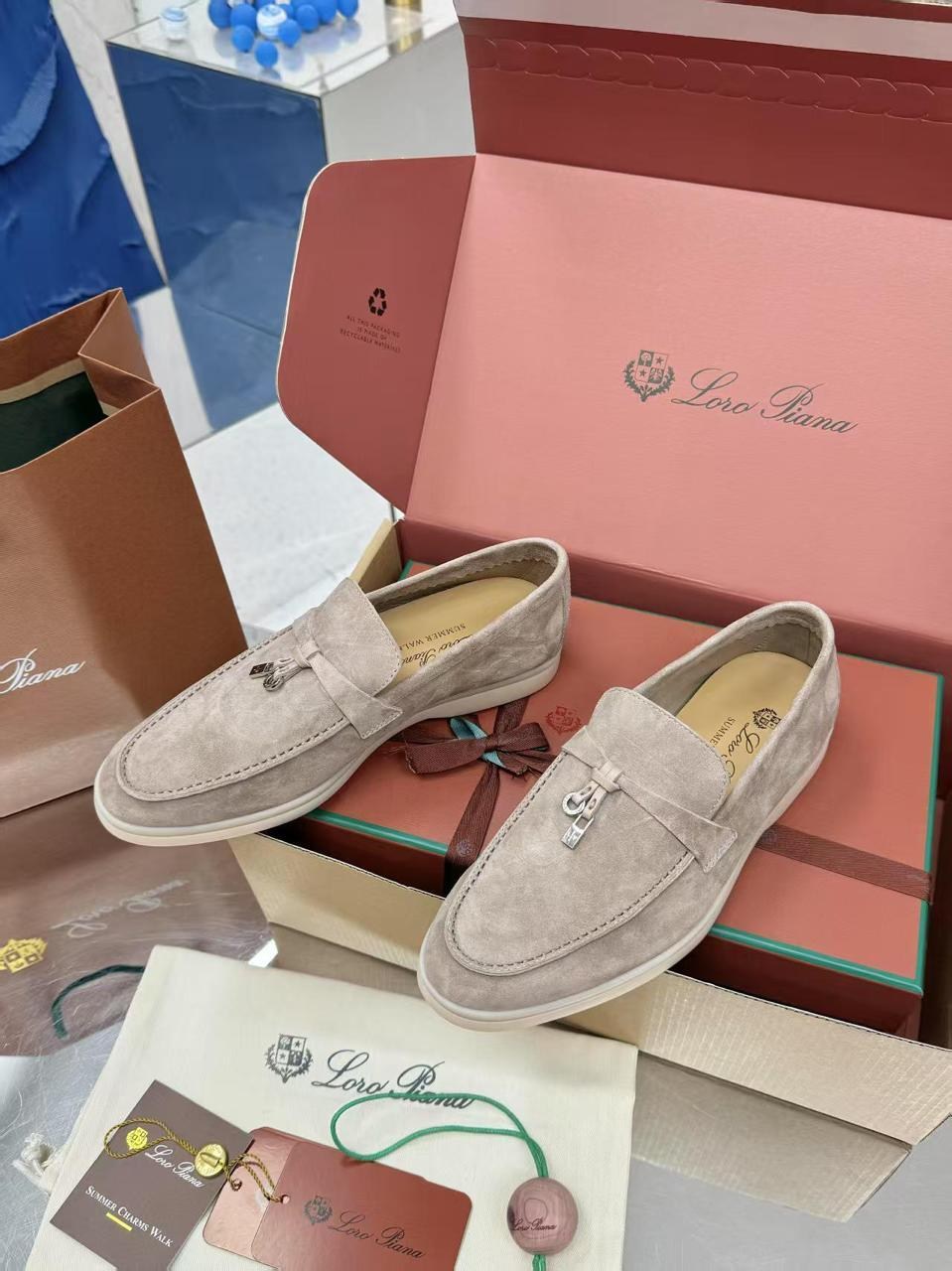 женские лоферы loro piana,,замшевые лоферы loro piana,лоферы loro piana,лоферы женские замшевые