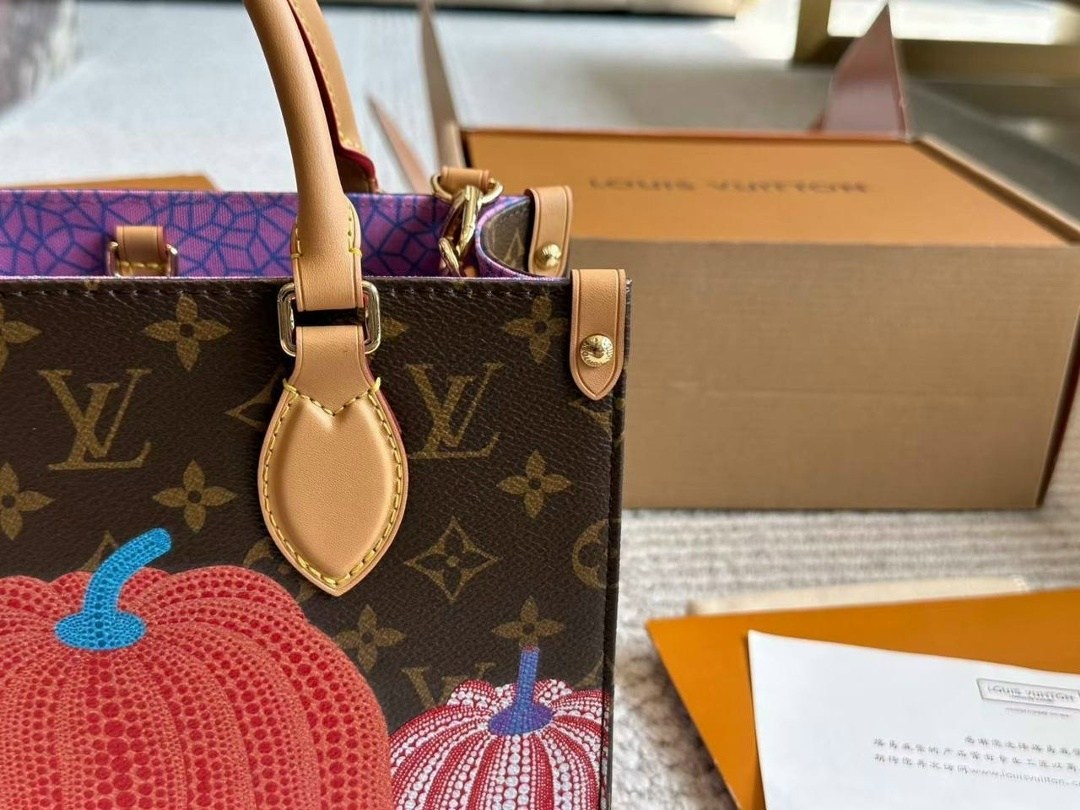 louis vuitton сумка женская,louis vuitton сумка,onthego louis vuitton сумка monogram,сумка луи виттон женская оригинал,модная сумка