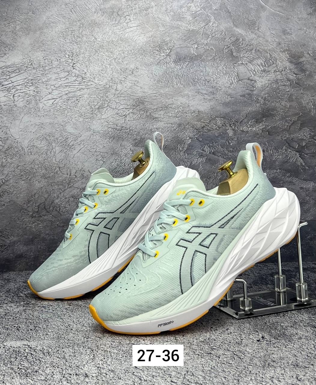 кроссовки asics,женские кроссовки asics,кроссовки,кроссовки женскиe,кроссовки asics novablast 4