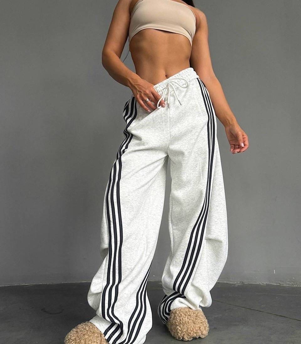 темно-синие спортивные брюки adidas originals adicolor,спортивные штаны adidas originals синий,спортивные штаны adidas originals,спортивные брюки adidas originals,темно-синие спортивные брюки adidas o