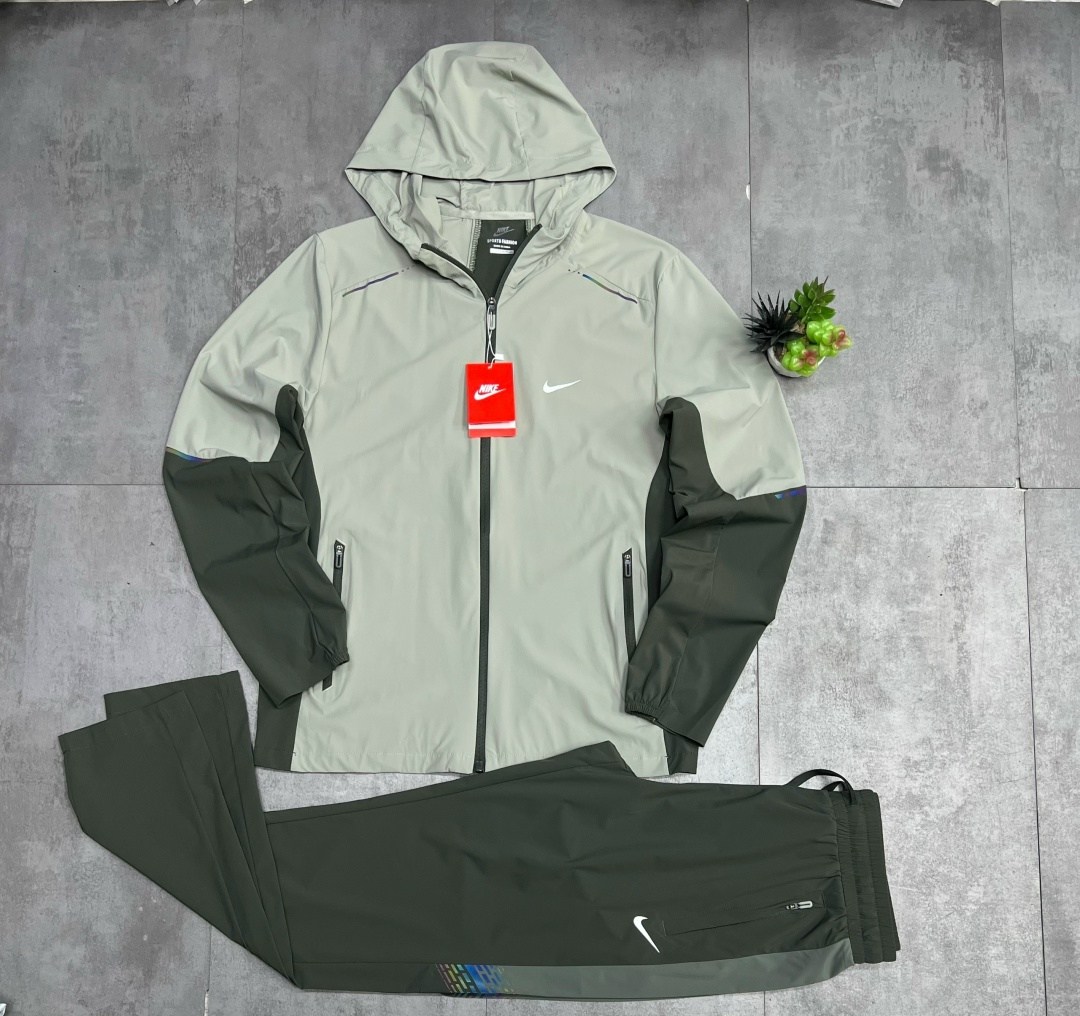 спортивный костюм nike,спортивный костюм nike на флисе,костюм спортивный мужской nike,спортивный костюм,спортивные костюмы найк