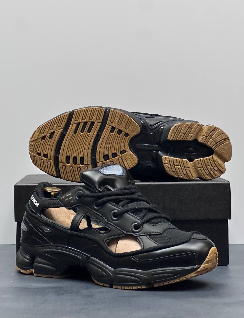 adidas raf simons ozweego 3,кроссовки adidas raf simons x ozweego 3 black corn черный,raf simons x adidas ozweego 3 black corn bb6741,adidas raf simons ozweego,adidas raf simons ozweego 2 black