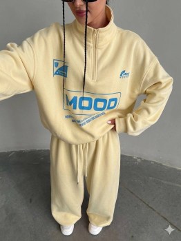 Костюм