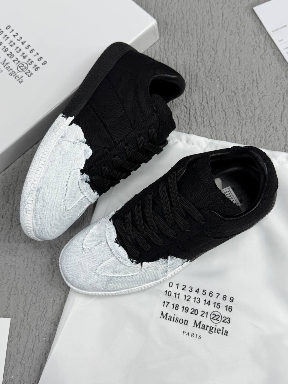 кроссовки maison margiela replica,кроссовки maison margiela,кроссовки maison margiela replica paint splatter sneakers белый,кроссовки replica maison margiela черные,кроссовки maison margiela replica '
