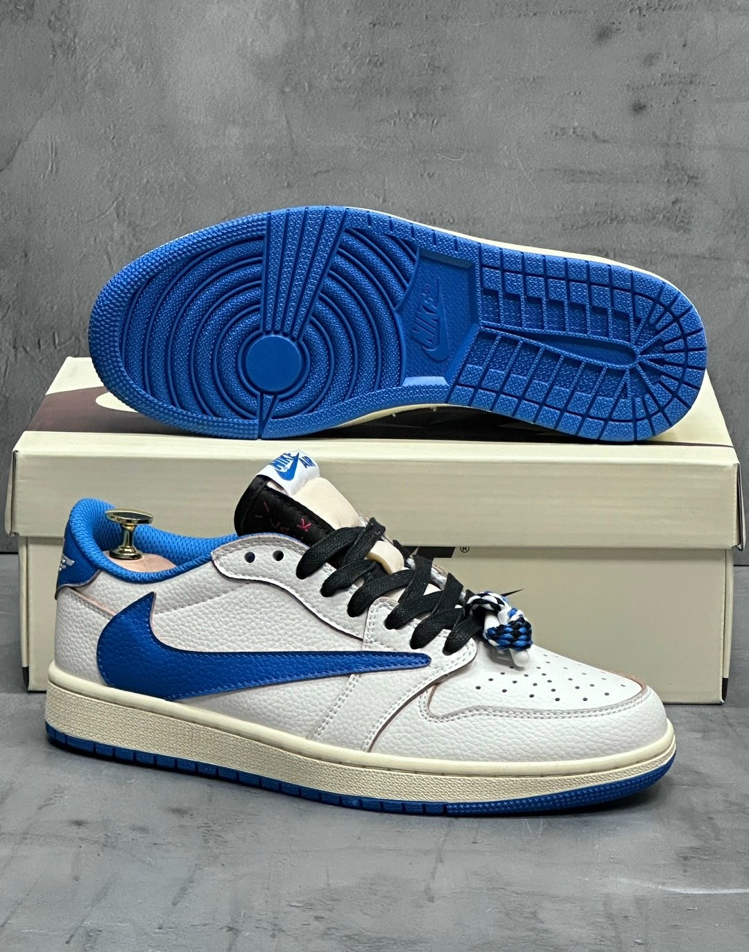 nike air jordan 1 low travis scott,air jordan 1 low travis scott,nike air jordan 1 low travis scott fragment,nike x travis scott air jordan 1 low,кроссовки travis scott x jordan air jordan 1 low og