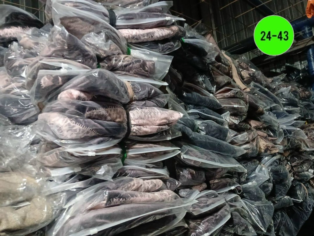 пижама женская,комплект женской пижамы,пижама велюровая женская с кружевом,пижама женская велюровая с шортами,пижама женская костюм
