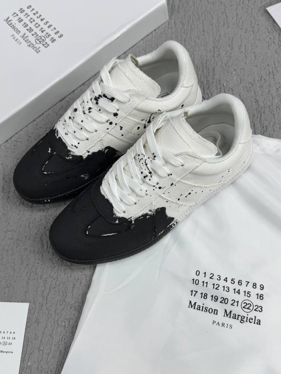 кроссовки maison margiela replica,кроссовки maison margiela,кроссовки maison margiela replica paint splatter sneakers белый,кроссовки replica maison margiela черные,кроссовки maison margiela replica '