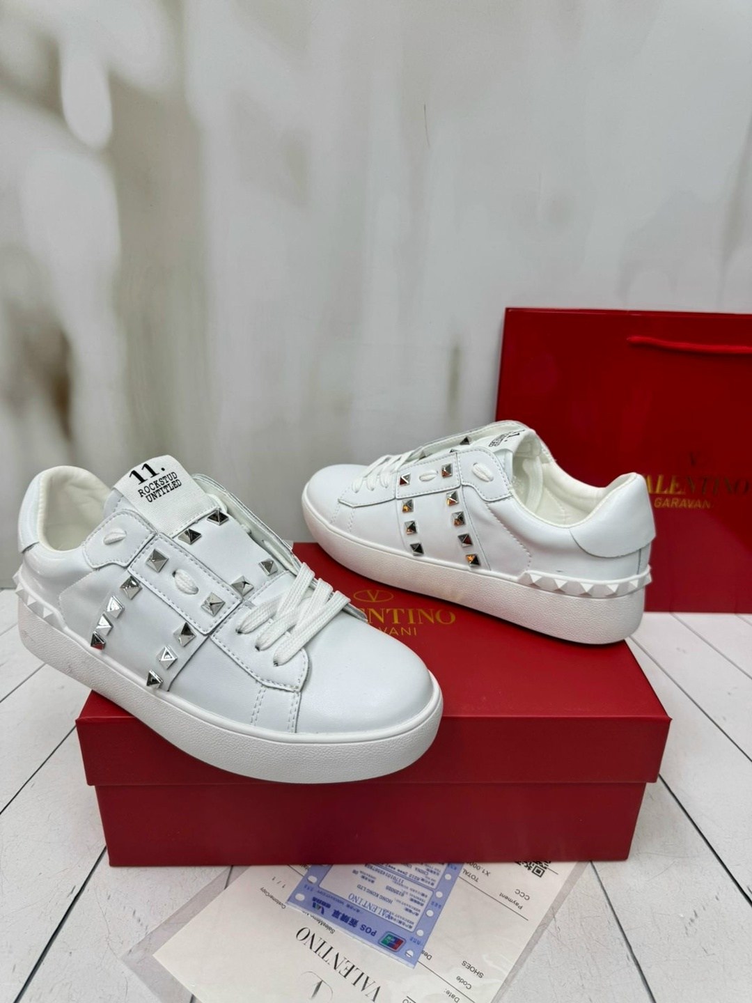 кроссовки valentino,кеды валентино,valentino кеды,кеды валентино женские,кроссовки женские valentino