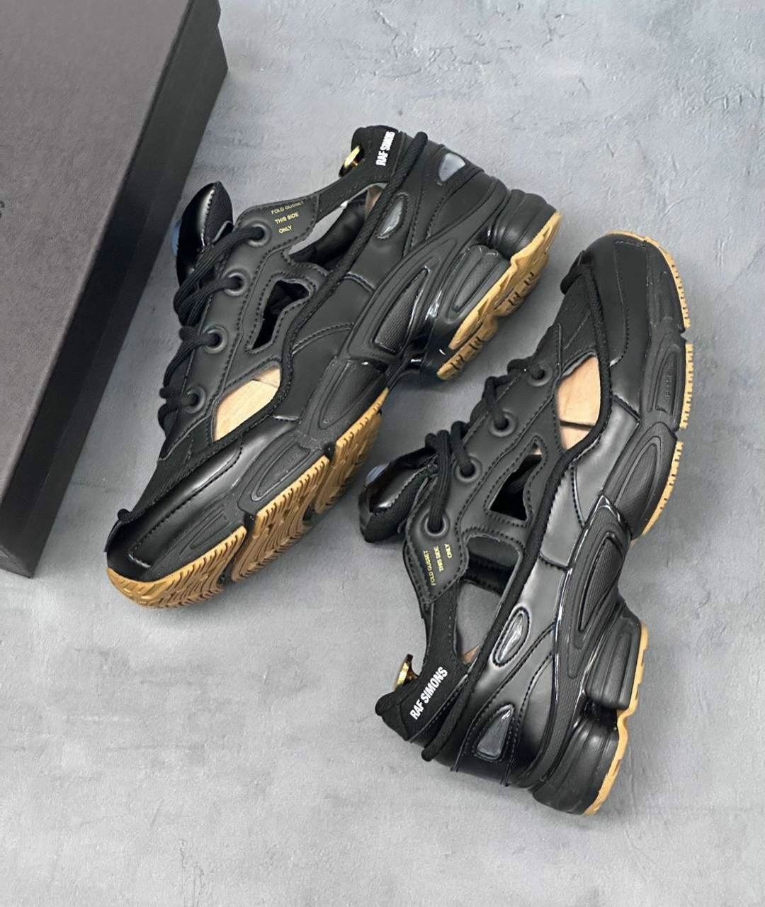 adidas raf simons ozweego 3,кроссовки adidas raf simons x ozweego 3 black corn черный,raf simons x adidas ozweego 3 black corn bb6741,adidas raf simons ozweego,adidas raf simons ozweego 2 black