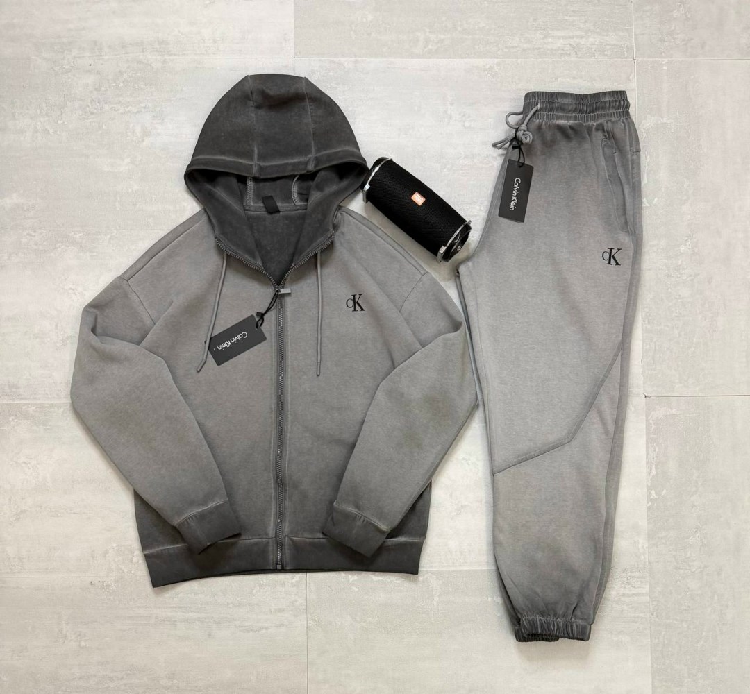 спортивные костюмы brunello cucinelli,спортивный костюм,спортивный костюм мужской,спортивный мужской костюм на флисе,спортивные костюмы для мужчин