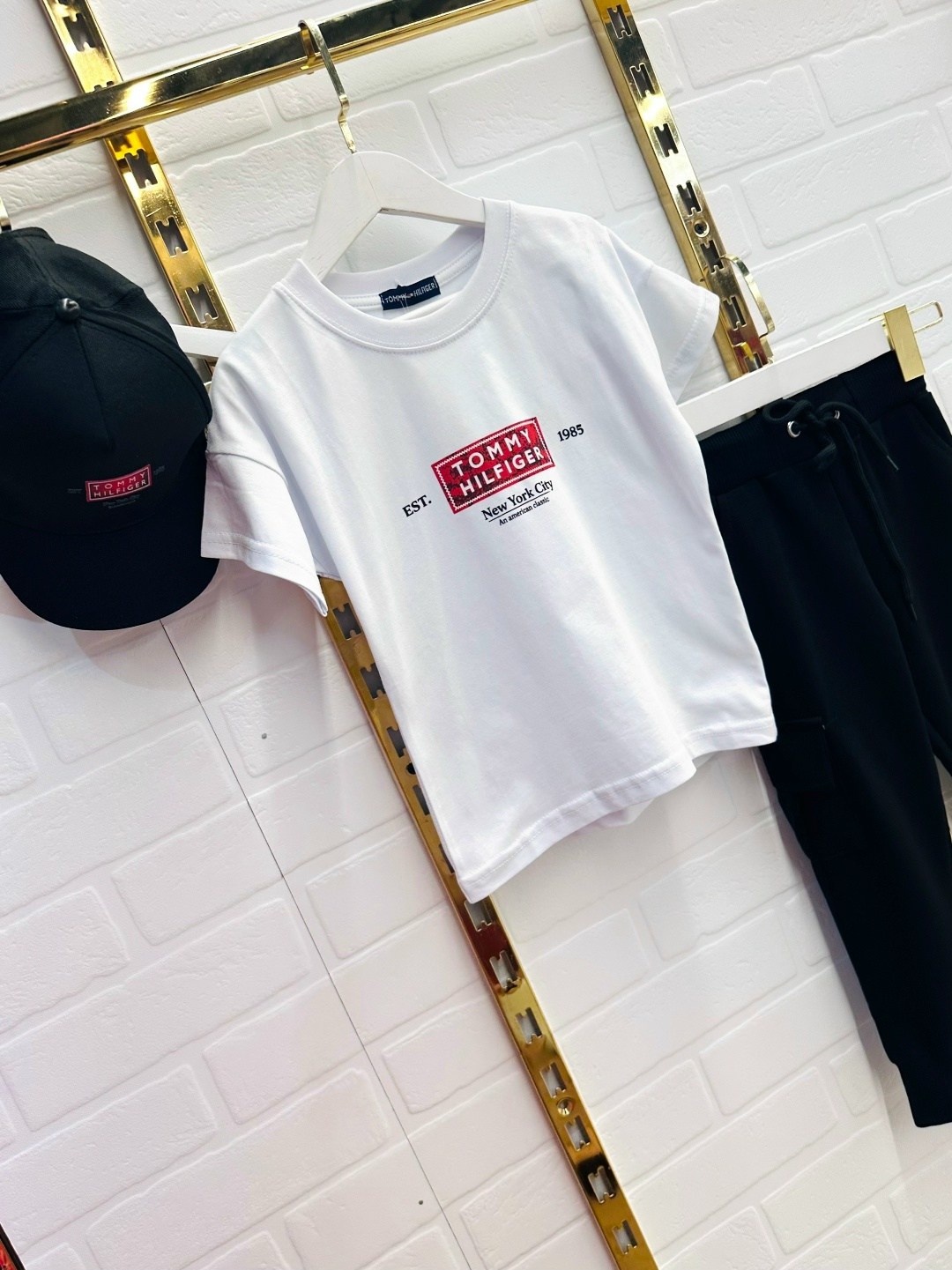 футболкой tommy hilfiger,tommy hilfiger tommy hilfiger,детская футболка,футболка мальчик,короткими рукавами tommy hilfiger