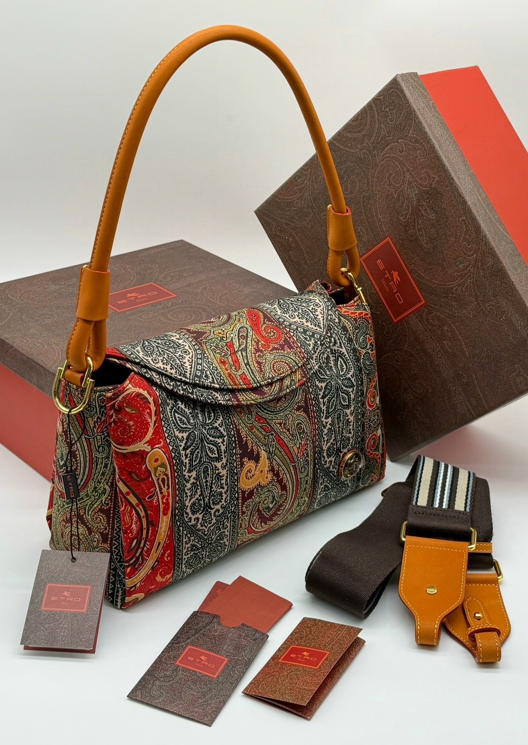 etro сумка,сумка этро,сумка женская,сумка,кожаная сумка etro с узором пейсли 21x12 см