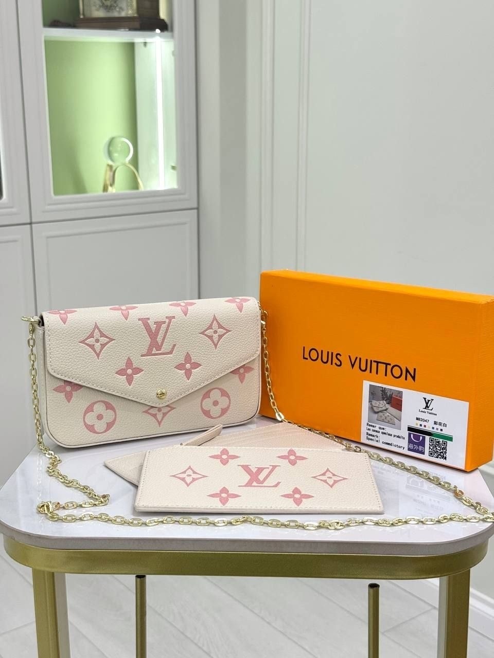 louis vuitton сумка,louis vuitton pochette,сумка женская louis vuitton,louis vuitton сумка на плечо,сумка клатч louis vuitton felicie