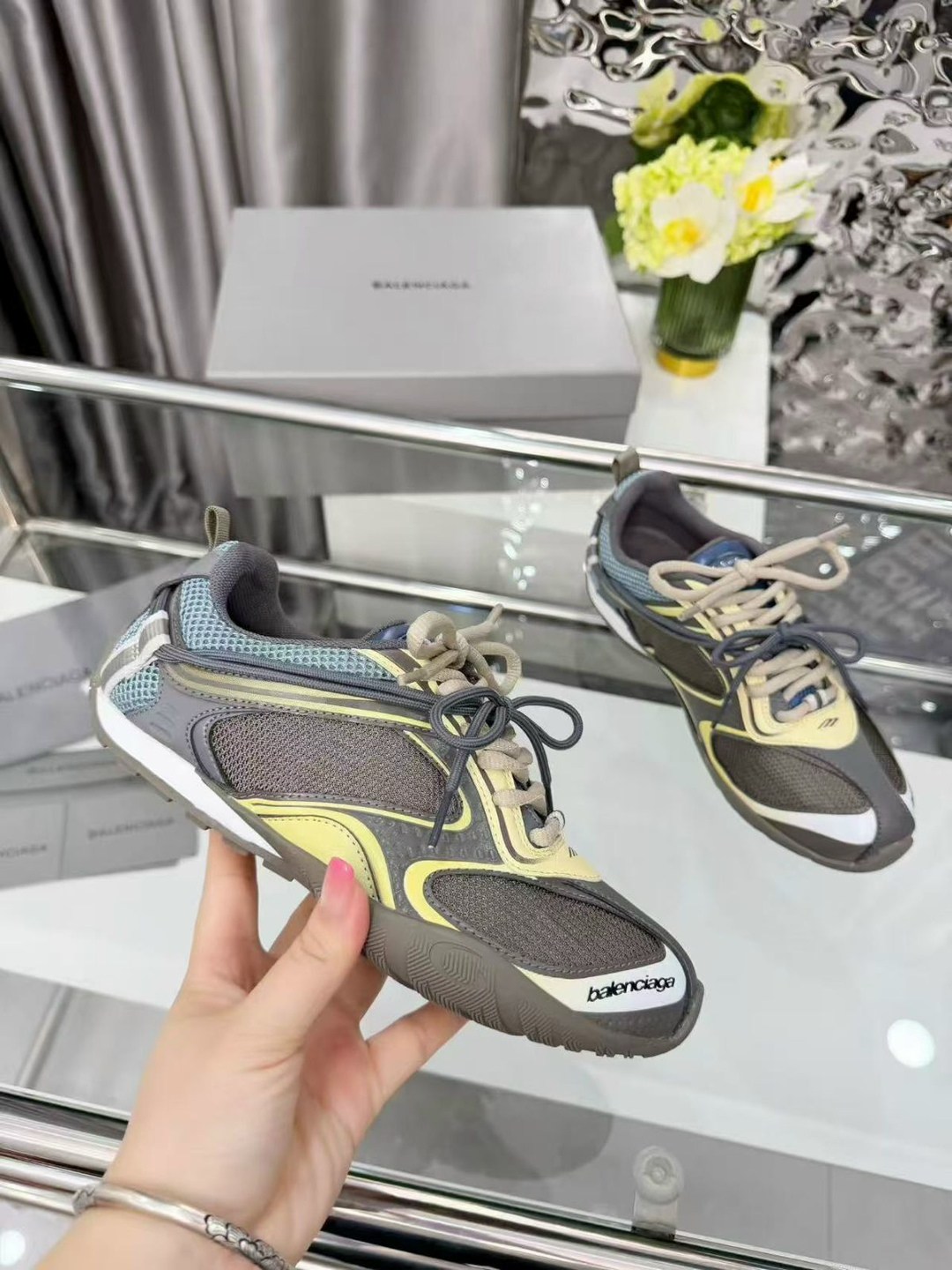кроссовки женские balenciaga,balenciaga кроссовки,кроссовки balenciaga 3 xl,женские кроссовки balenciaga premium purple,кроссовки женские balenciaga 3xl
