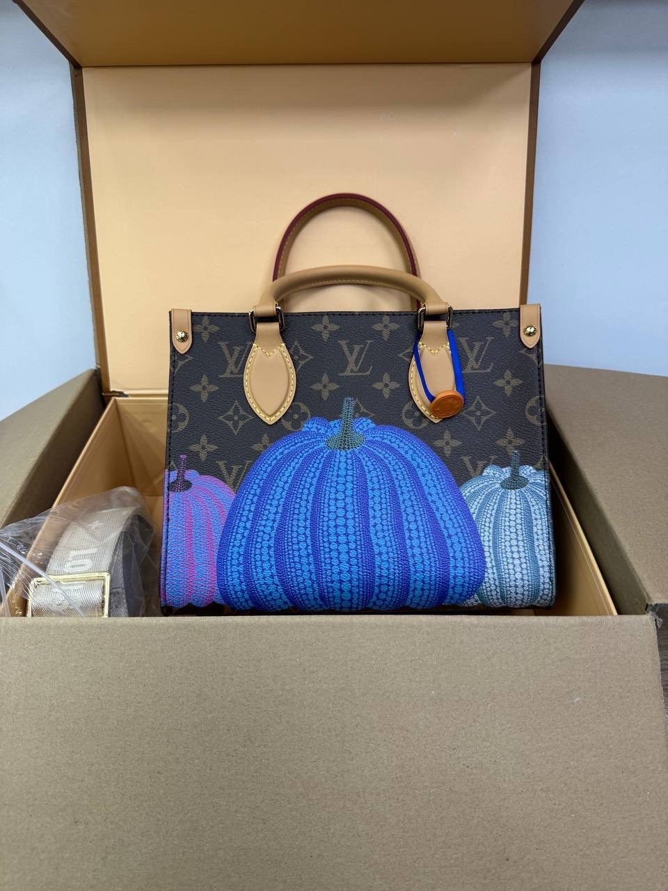 louis vuitton сумка женская,louis vuitton сумка,onthego louis vuitton сумка monogram,сумка луи виттон женская оригинал,модная сумка