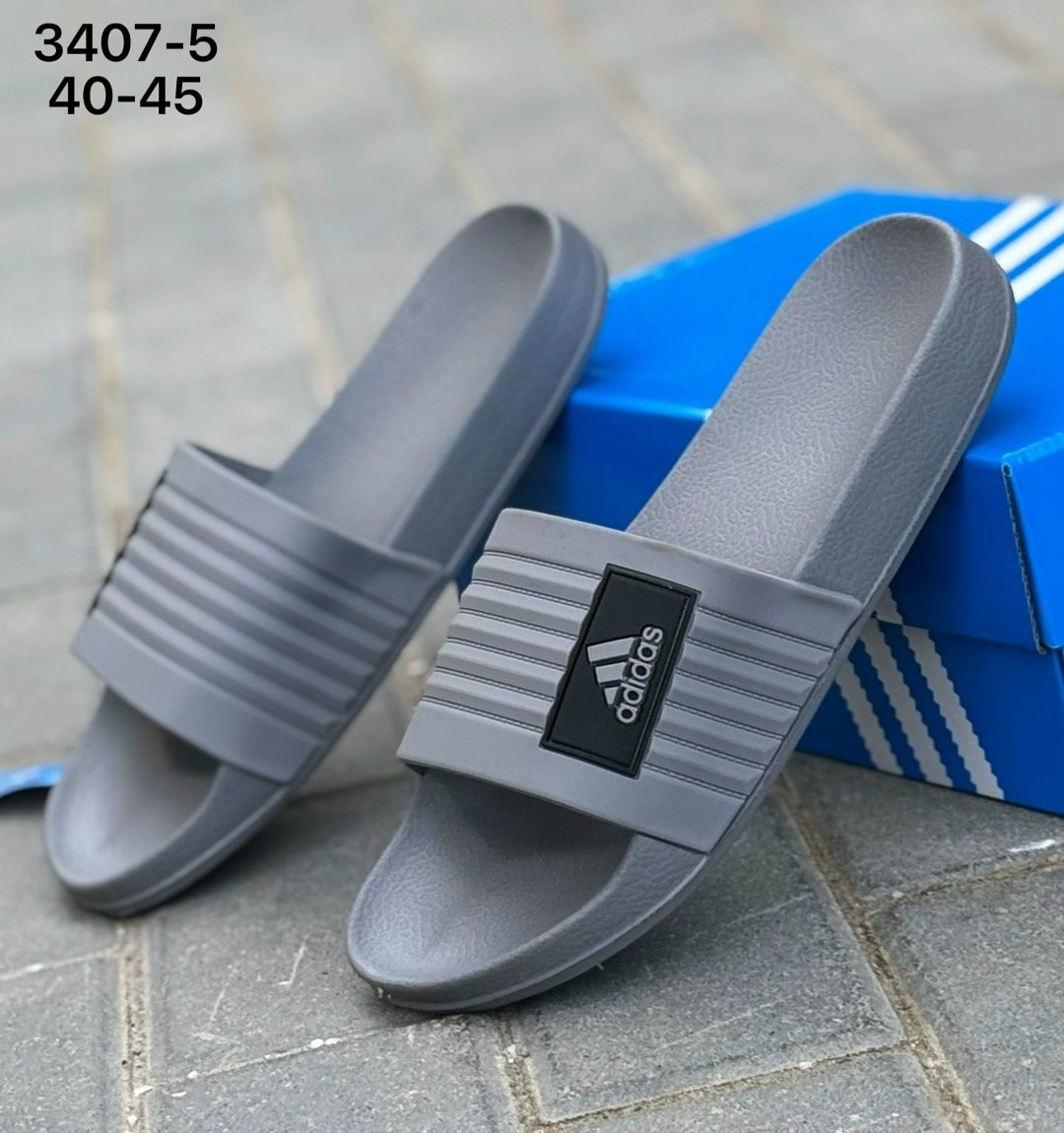 шлепки адидас реплика,шлепанцы adidas,шлепки adidas,тапки адидас черные,шлепки адидас