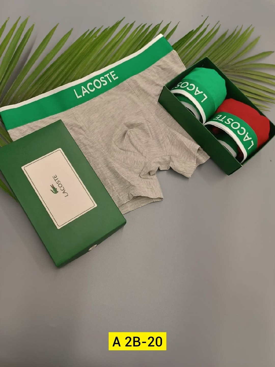 мужской набор трусов,набор мужских трусов lacoste,трусы мужские лакост в коробке,набор трусов,трусы лакост в коробке
