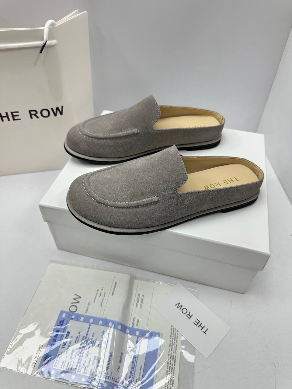 ,стильная , женская,слипоны из натуральной замши the row,мюли замшевые