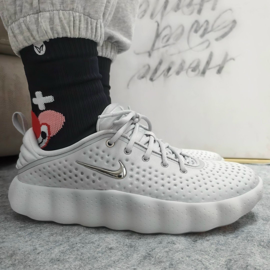 кроссовки,кроссовки nike,умные кроссовки,мир кроссовок,кроссовки найк