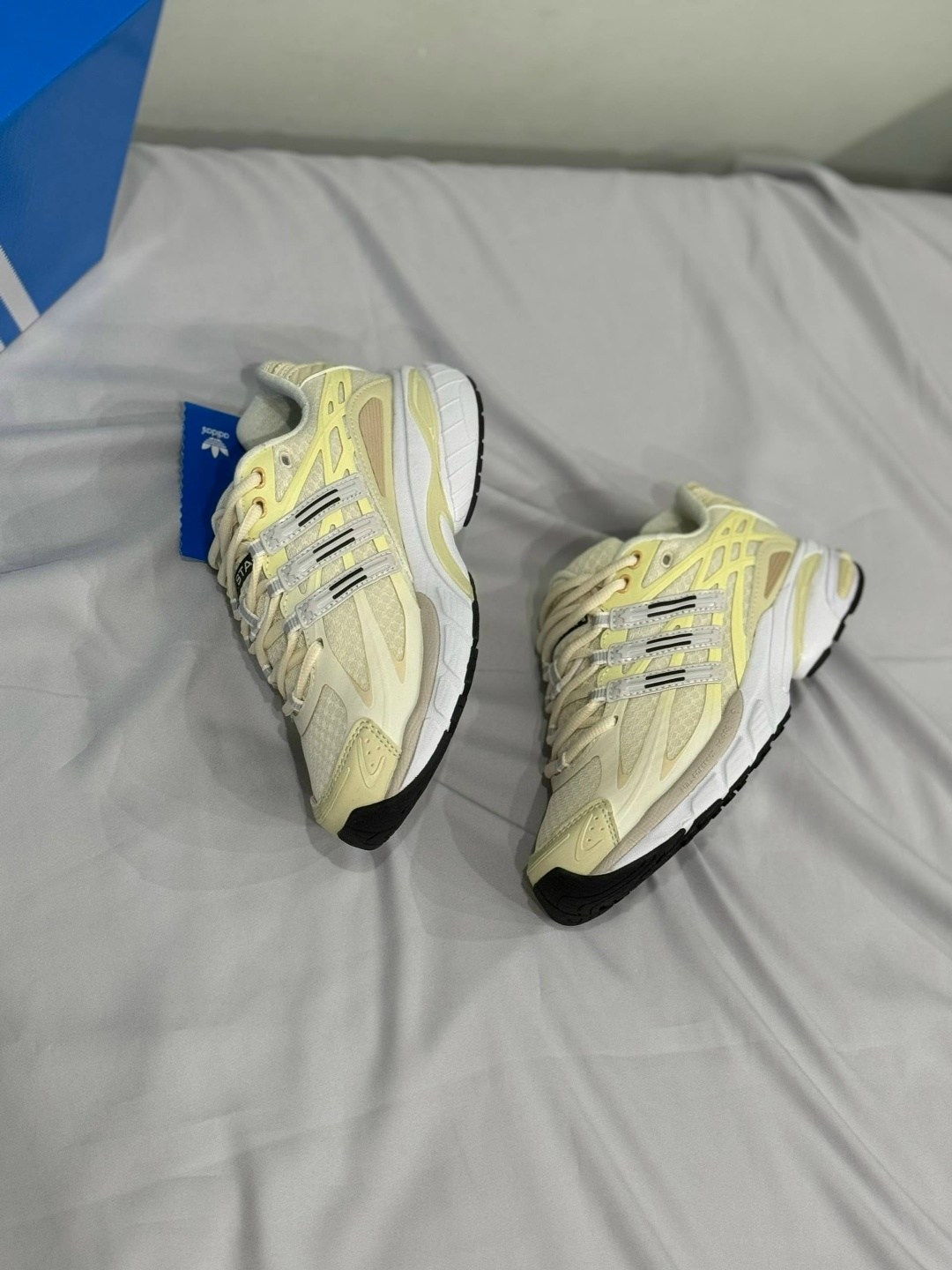 кроссовки adidas,кроссовки adidas original,кроссовки adidas response cl,кроссовки adidas response,кроссовки