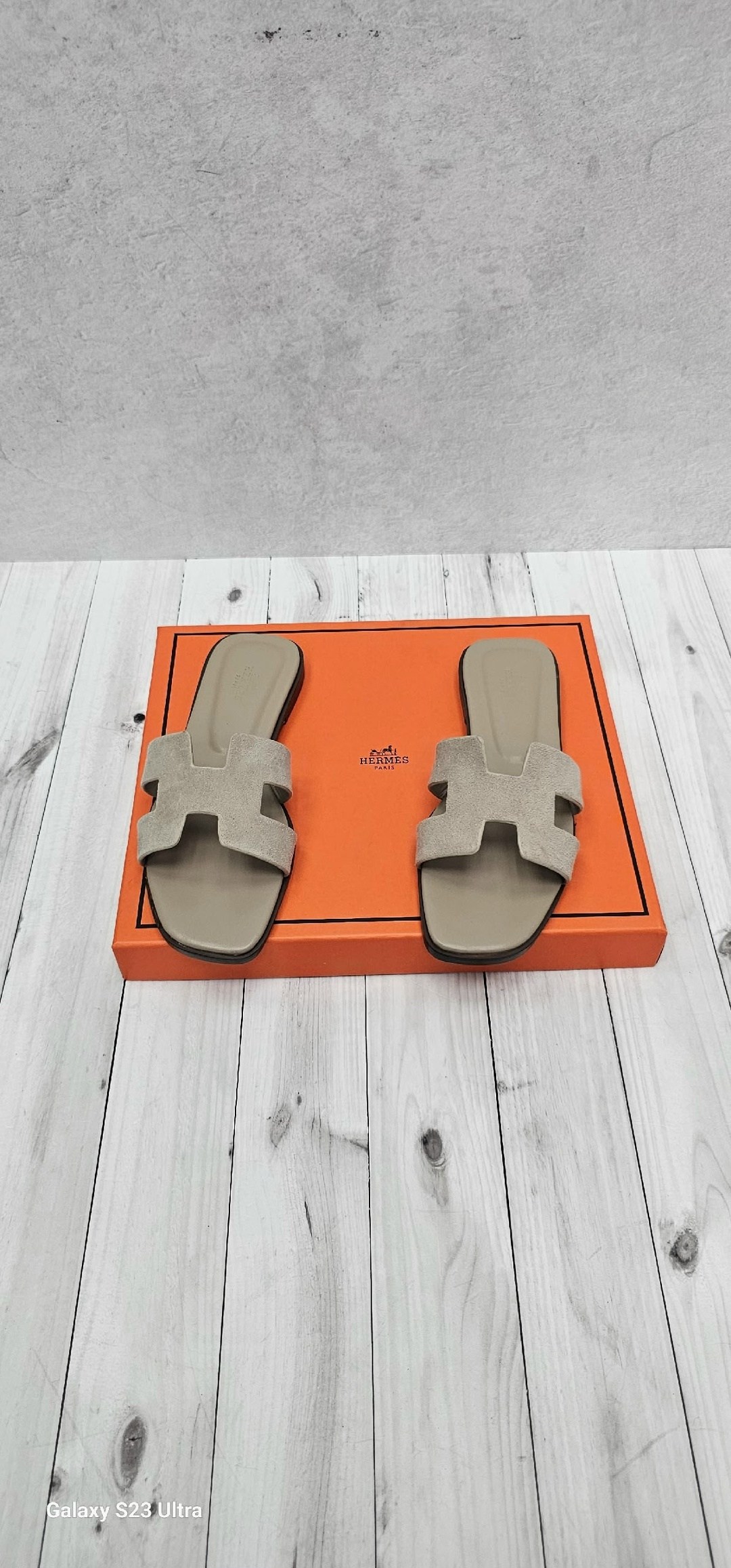 шлепанцы hermes,шлепки хермес,шлепки эрмес,шлепки эрмес бежевые,тапочки hermes