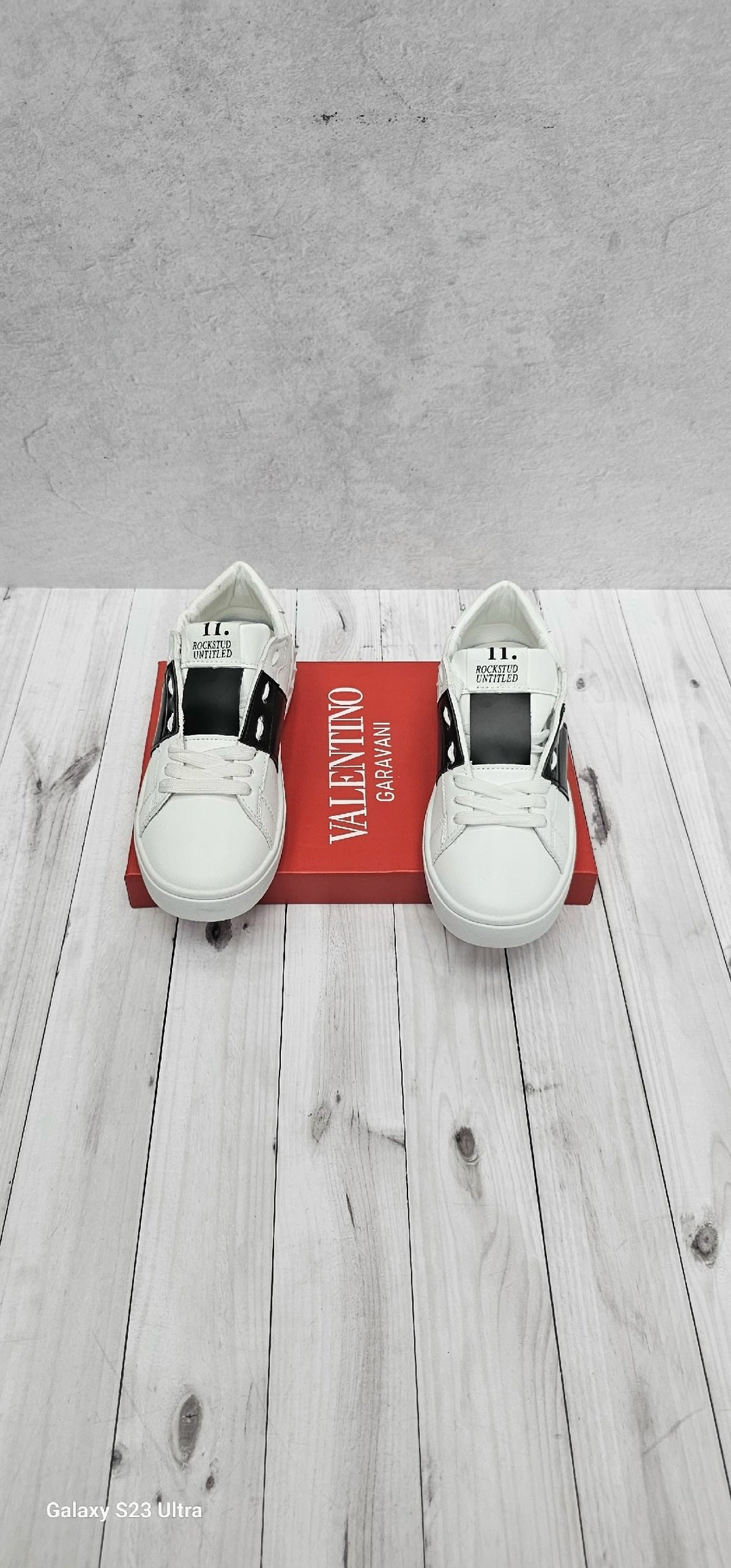 ,valentino кроссовки,кеды valentino,valentino кроссовки женские,валентино
