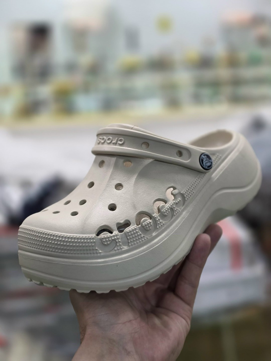 crocs classic clog,сабо crocs classic crush clog,crocs sarah clog,,сабо crocs