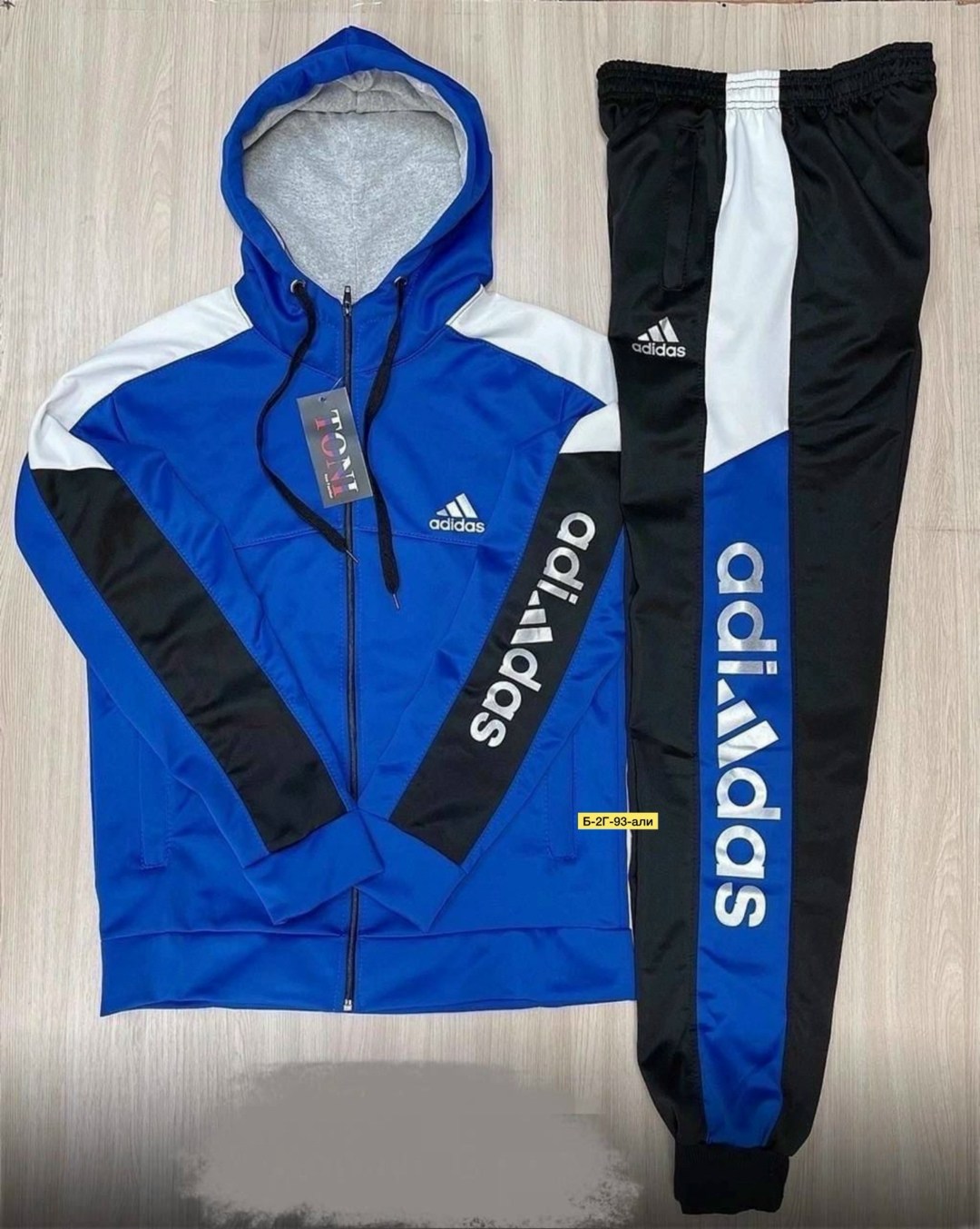 мужской спортивный костюм adidas красный,спортивные костюмы мужские адидас 2026,красный костюм адидас мужской,костюм - спортивка адидас красная мужская арт. 9893695,мужской спортивный костюм adidas