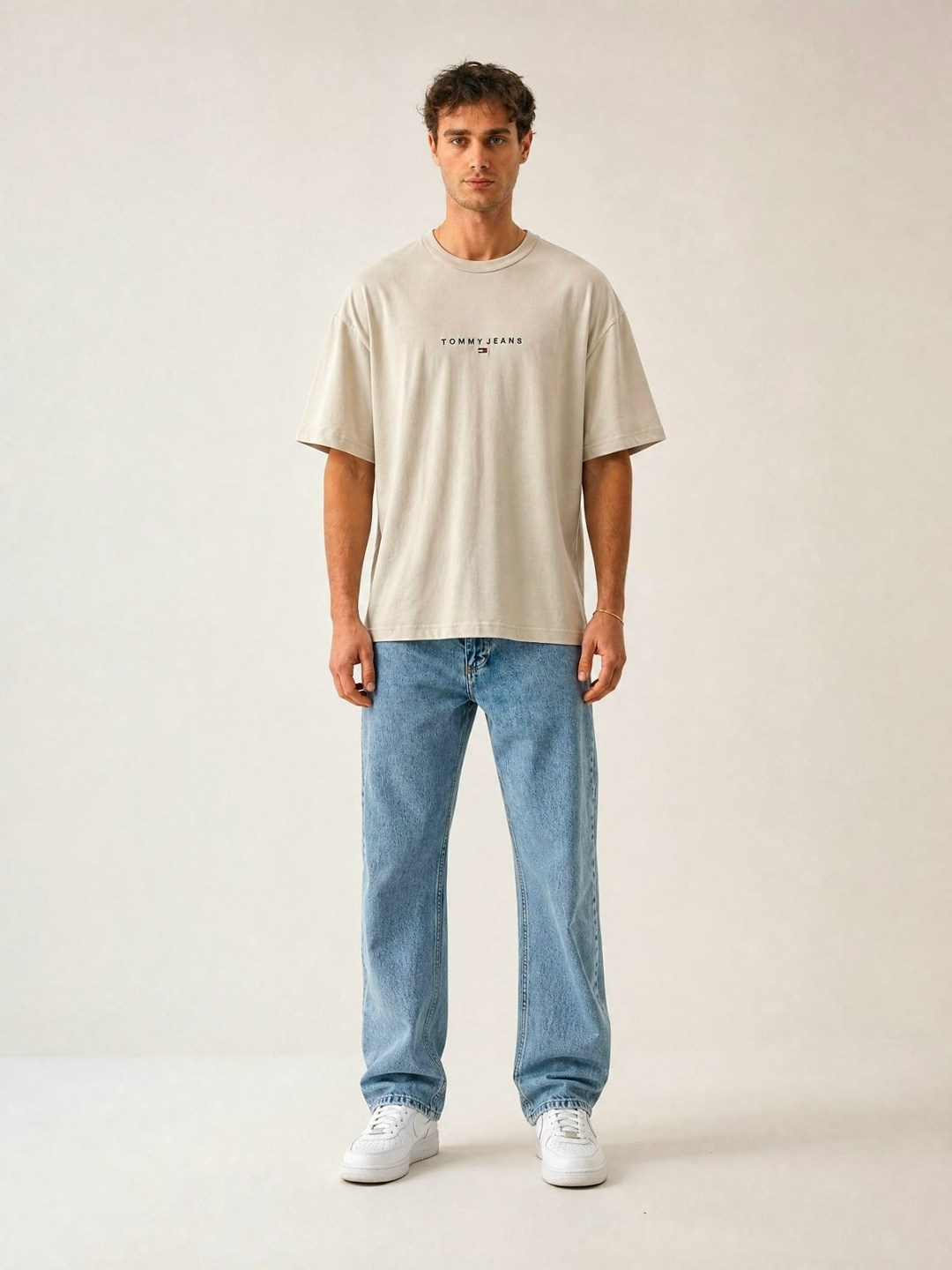 tommy hilfiger мужская футболка,футболки мужские,футболки базовая,футболки tommy hilfiger,футболки для мужчин